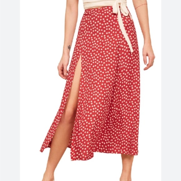 Reformation Zoe Side Slit Midi Skirt In Florette